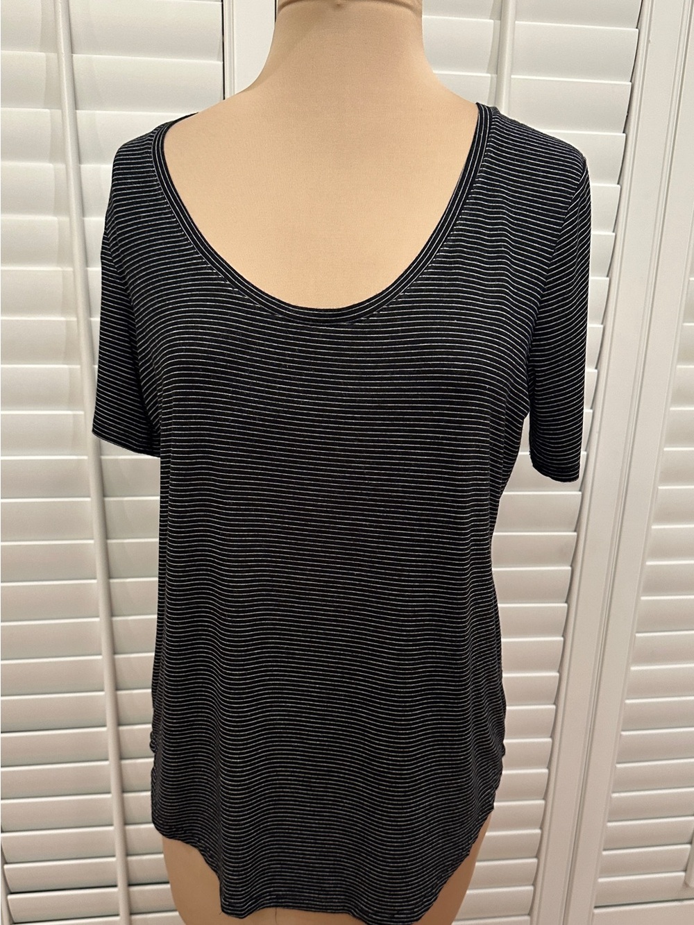Old Navy Black and White Striped Scoop Neck Tee